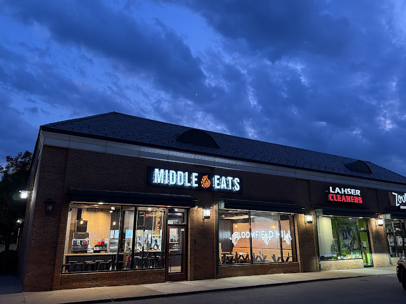 Middle Eats Bloomfield Twp
