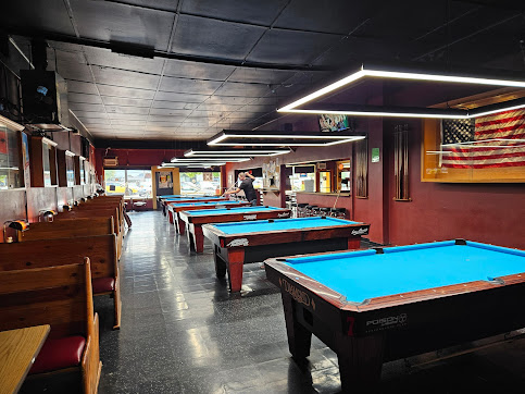 Photo Midway Historic Public House - 16