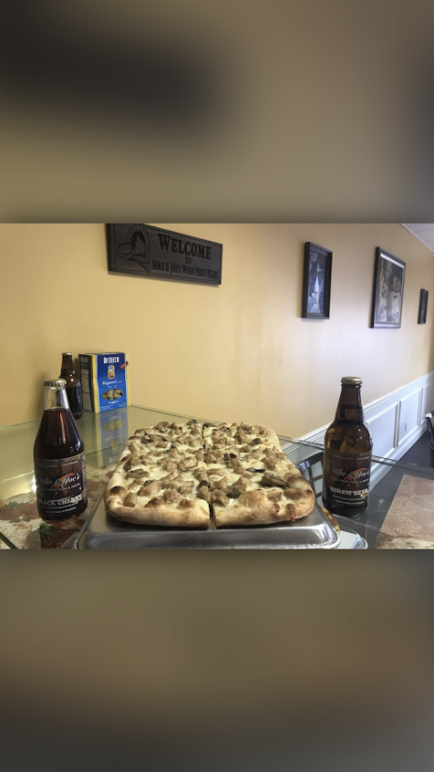 Photo Mike And Joes Wood Fire Pizza Hopewell Jct - 4