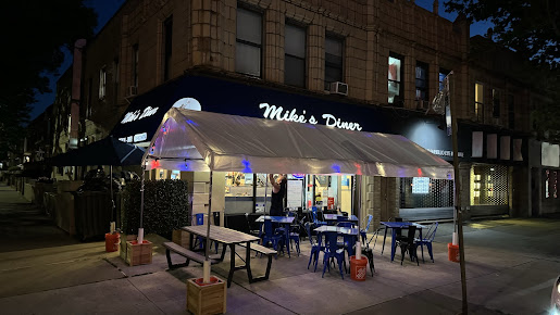 Photo Mike's Diner Of Brooklyn - 24