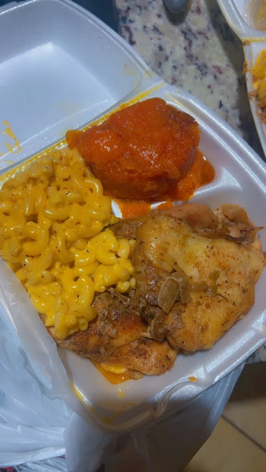 Photo Mikki's Soul Food Cafe - 29