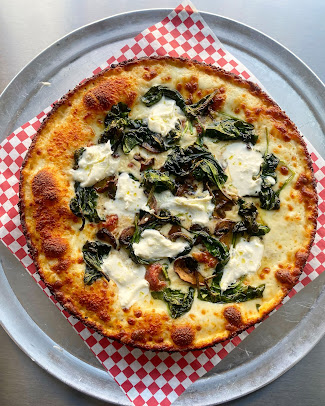 Photo Milly's Pizza In The Pan- West Town - 16