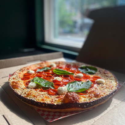 Photo Milly's Pizza In The Pan- West Town - 24