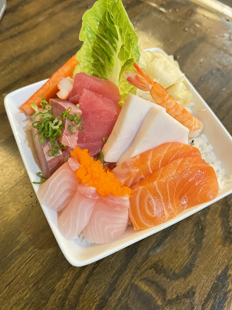 Photo Mingfu Chinese Sushi Matthews - 20