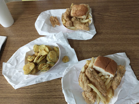 Photo Mississippi Fried Chicken And Bar B Que - 4