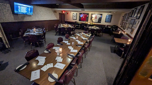 Photo Misty's Restaurant & Lounge - 11
