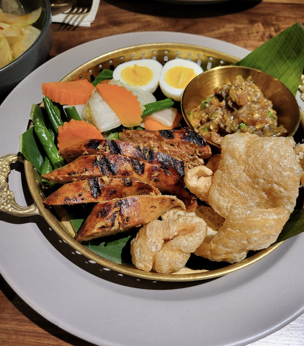 Photo Mitr Thai Restaurant - 11