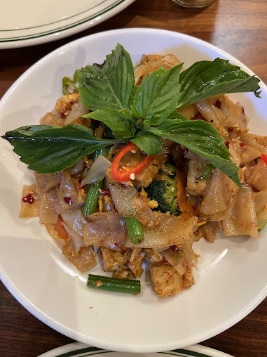 Photo Mitr Thai Restaurant - 26