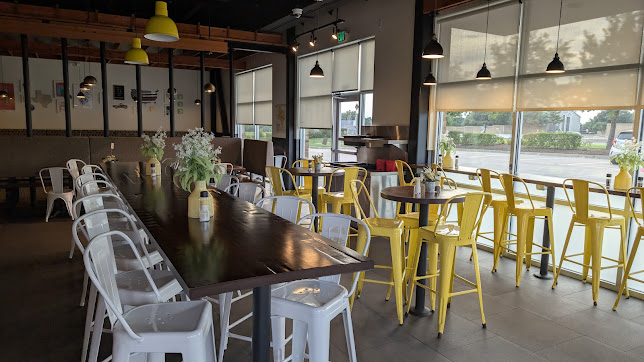 Photo Modern Market Eatery Las Colinas - 11