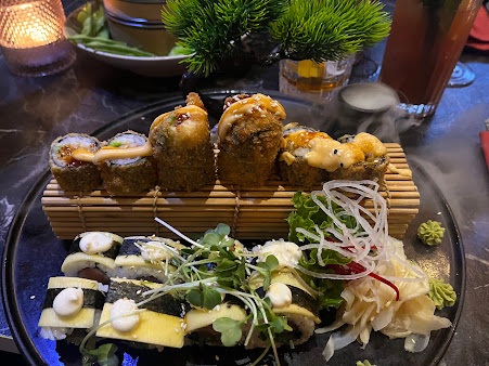 Photo Moi Sunrise Sushi Grill Asia Fusion - 23