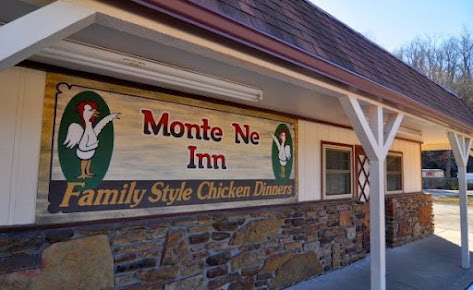Photo Monte Ne Inn Chicken - 6