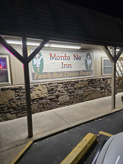 Photo Monte Ne Inn Chicken - 10