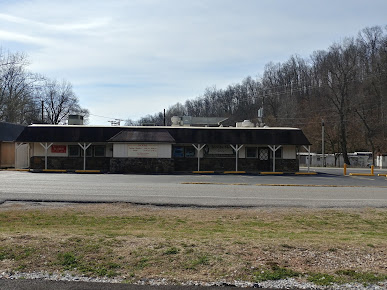 Photo Monte Ne Inn Chicken - 14