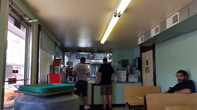 Photo Mr Bibbs Restaurant Home Of The Tenderloin Sandwich - 13