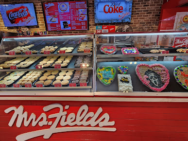 Photo Mrs Fields Cookies - 13