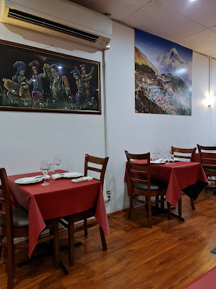 Photo Mt.everest Indian And Nepalese Restaurant - 24
