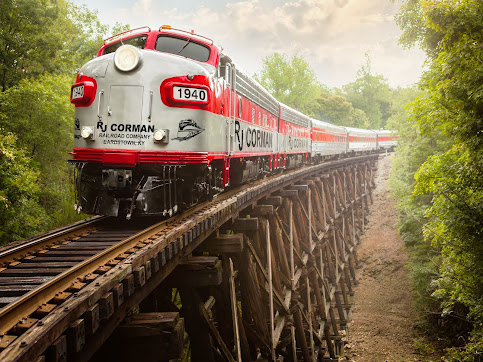 Photo My Old Kentucky Dinner Train - 12