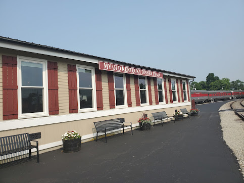 Photo My Old Kentucky Dinner Train - 14