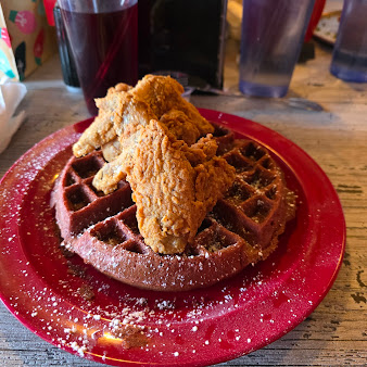 Photo Nanas Chicken N Waffles - 21