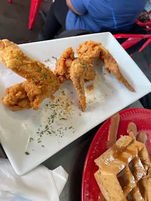 Photo Nanas Chicken N Waffles - 28