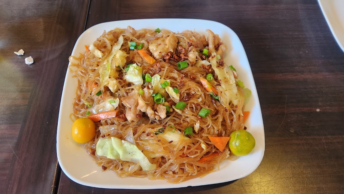 Neris Casual Filipino Dining