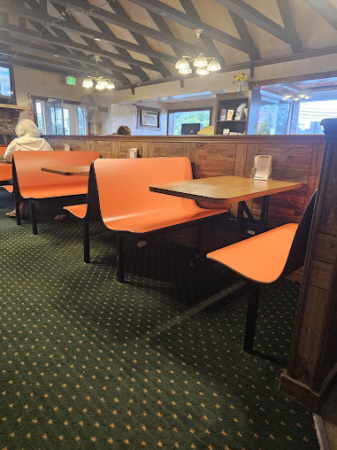 Photo New England Pizza House 1 - 12