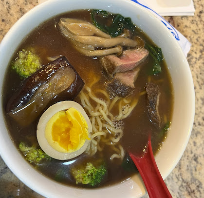 Photo Niagara Sushi And Ramen - 15