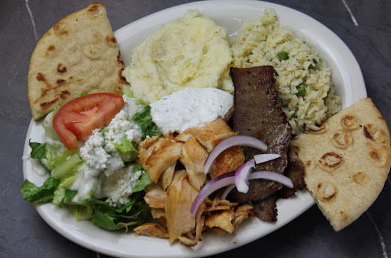 Photo Nikis Pizza Italian Greek Cuisine - 17
