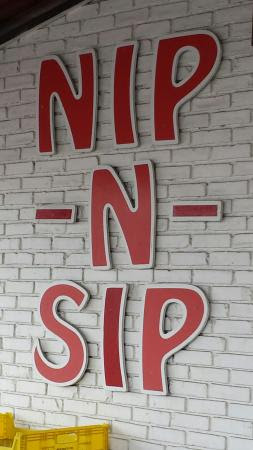Photo Nip N Sip Drive In - 11