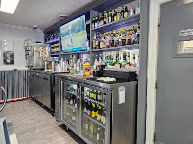 Photo Nooners Bar And Grille - 18