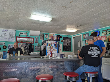Photo North Main Street Diner - 25