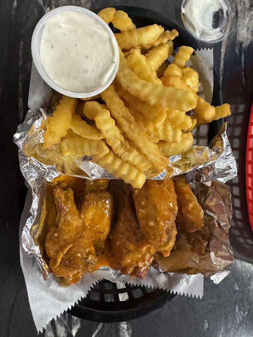 Photo Not Your Average Wings And More - 24
