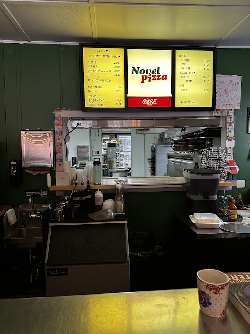 Photo Novel Pizza Cafe - 10