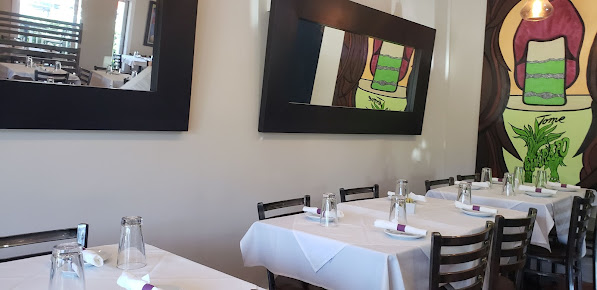Photo Off The Mile Restaurant - 9