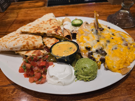 Photo On The Border Mexican Grill Cantina Paramus - 14