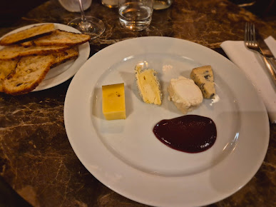 Photo Ora Restaurant & Wine Bar - 17
