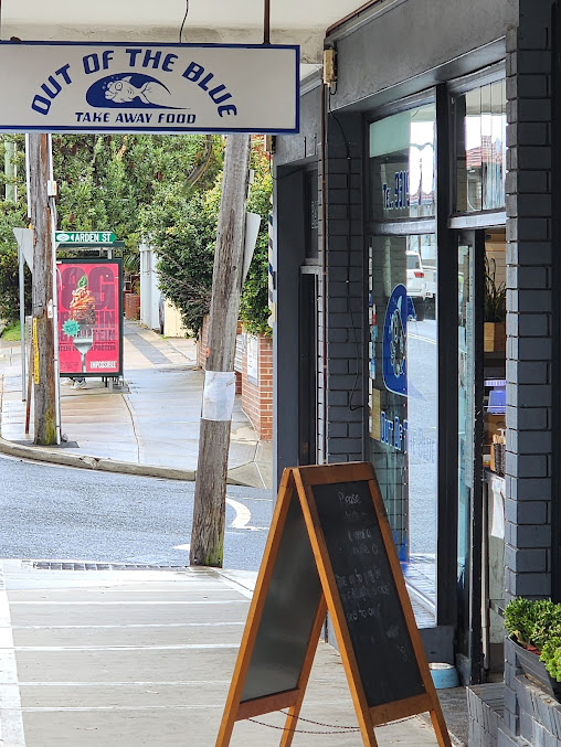 Photo Out Of The Blue Clovelly - 10