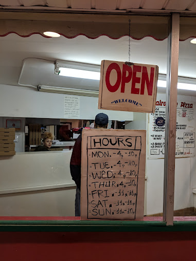Menu Pair Of Dice Pizza - 4