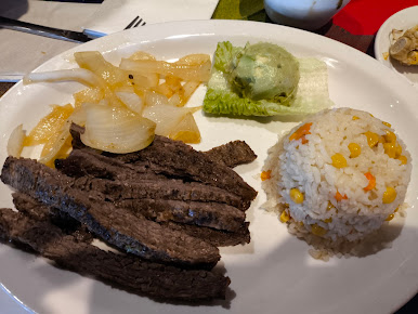 Photo Palenque Grill Loop 20 - 24
