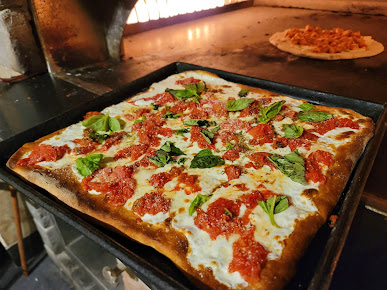 Photo Papa Mikes Brick Oven Pizza - 12