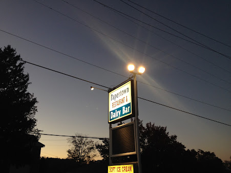 Photo Papertown Dairy Bar Restaurant - 10