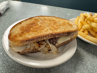 Photo Papertown Dairy Bar Restaurant - 22