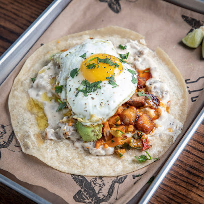 Photo Papis Taqueria Featuring Cachitas Kitchen - 12