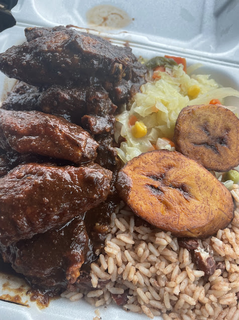 Photo Paradise West Indian American - 12