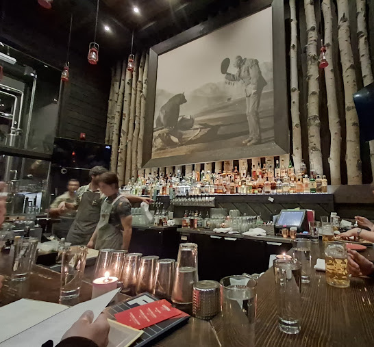 Photo Park Distillery Restaurant Bar - 15