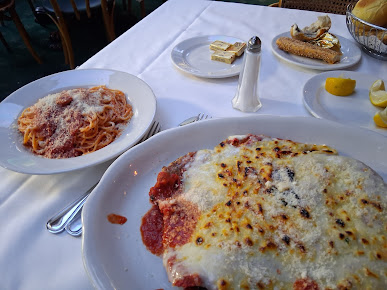 Photo Park Side Restaurant - 16