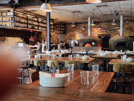 Photo Parlor Pizza Bar Wicker Park - 26