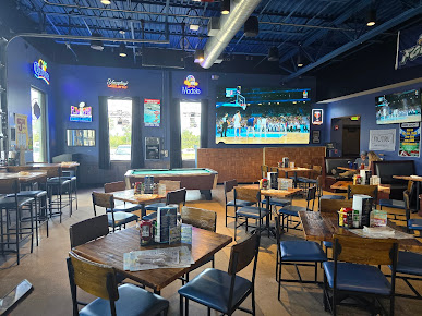 Photo Pelican Larrys Raw Bar And Grill - 17