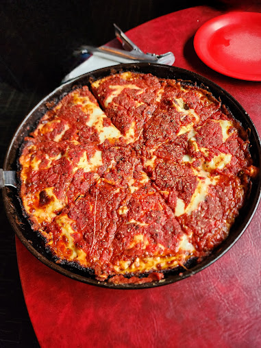 Photo Pequod's Pizza - 11