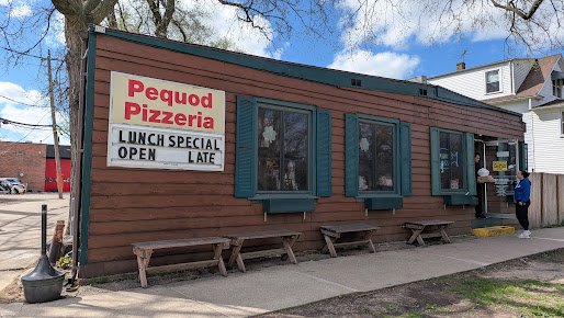 Photo Pequod's Pizza - 27